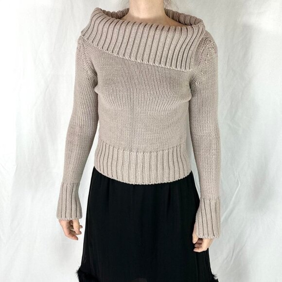 Vintage GUCCI by Tom Ford 100% Extra Fine Merino Wool Sweater โ XS - Picture 5 of 7